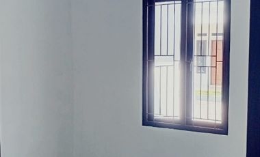 DI JUAL RUMAH DI DEPOK. TIPE 55/ Tanah 81M2.DEKAT TOL KUKUSAN+ST.DEPOK BARU