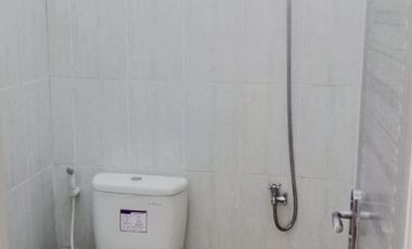 DI JUAL RUMAH DI DEPOK. TIPE 55/ Tanah 81M2.DEKAT TOL KUKUSAN+ST.DEPOK BARU