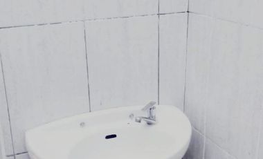 DI JUAL RUMAH DI DEPOK. TIPE 55/ Tanah 81M2.DEKAT TOL KUKUSAN+ST.DEPOK BARU