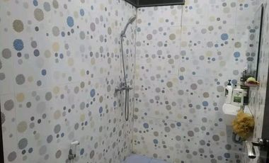 Dijual Rumah Mewah 3 Lantai  Furnished Pool di Banjar Wijaya Tangerang