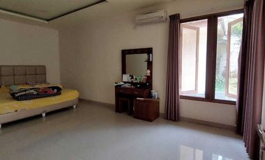 Dijual Rumah Mewah Lokasi Strategis di Sidomukti Salatiga