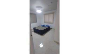 Se Alquila Amplia Casa en Residencial Cumbres del Lago