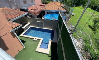 ALTOS DEL BOSQUE / EL DORAL / 392M / 4 HABITACION / 2 NIVEL / PISCINA