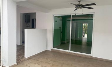 VENTA / ALQUILER DE CASA EN CHORRERA -MONTELIMAR