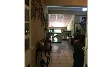 VENTA DE 2 CASAS EN DOLEGA 3,212 METROS