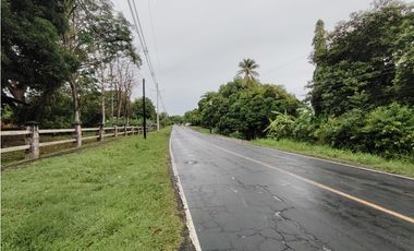 Casa Campestre en venta  en las Uvas-San Carlos (DR)