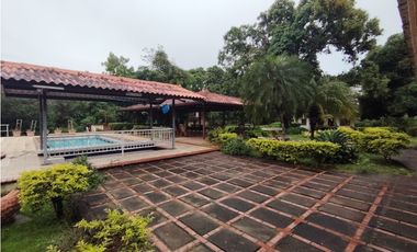 Casa Campestre en venta  en las Uvas-San Carlos (DR)