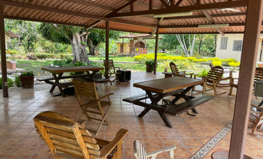 Casa Campestre en venta  en las Uvas-San Carlos (DR)