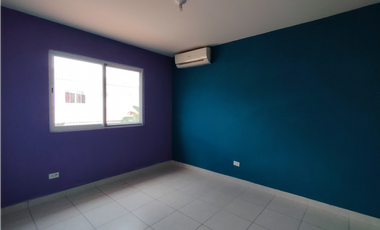 Casa en venta en Costa Verde - P.H. Versalles Oeste (DR)