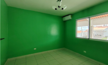 Casa en venta en Costa Verde - P.H. Versalles Oeste (DR)