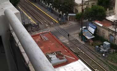 ALQUILO/ VENDO MONOAMBIENTE AMUEBLADO