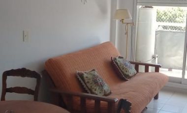 ALQUILO/ VENDO MONOAMBIENTE AMUEBLADO