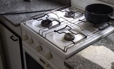ALQUILO/ VENDO MONOAMBIENTE AMUEBLADO