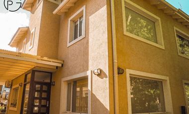 Triplex 4 ambientes con pileta