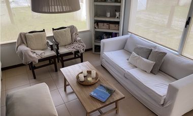 Triplex 4 ambientes con pileta
