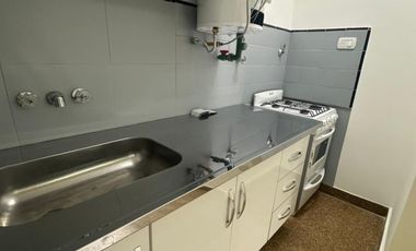 PH 3 AMBIENTES CON PATIO Y TERRAZA EN ALQUILER - BOLIVIA 2100 - LANUS OESTE