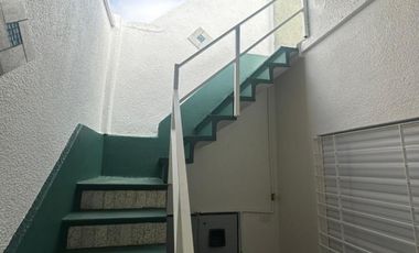 PH 3 AMBIENTES CON PATIO Y TERRAZA EN ALQUILER - BOLIVIA 2100 - LANUS OESTE