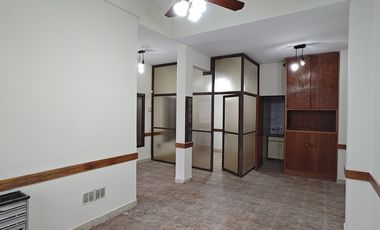 LOCAL COMERCIAL EN ALQUILER - ZONA CENTRO ESTE
