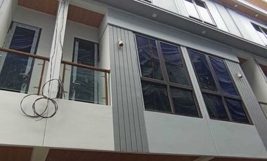 Rumah mewah tidak banjir akses mobil di Johar Baru jakarta Pusat