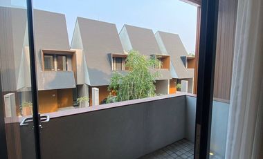 RUMAH IMPIAN DESIGN KEKINIAN DEKAT STASIUN LRT CIBUBUR