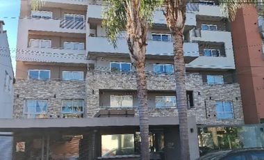 ALQUILO MONOAMBIENTE MORON SUR LISTO PARA MUDARSE BAJAS EXPENSAS-APTO PROFESIONAL A ESTRENAR