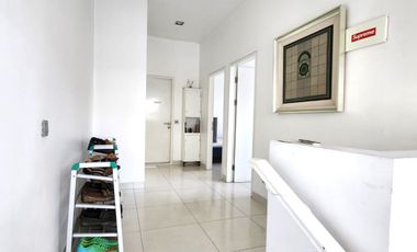 Rumah hoek 2lt 237m type 3KT Cluster Cassia JGC Jakarta Garden City