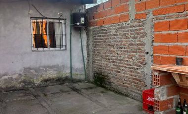 Casa en venta en Merlo Sur