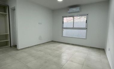 Departamento en alquiler en Lanus Oeste