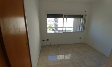 Departamento en alquiler en Lanus Este