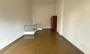 ALQUILER DUPLEX DOS AMBIENTES CON PATIO PROPIO