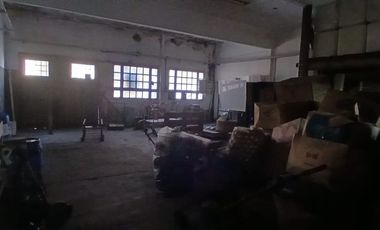 Venta - Galpón en Munro - Zona Industrial