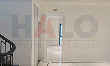 RUMAH BRAND NEW AMERICAN DI PERMATA BUANA JAKARTA BARAT