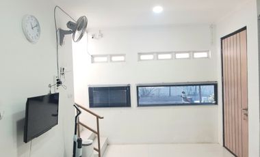 Dijual Rumah Cantik 2 Lantai Murah di Cikoneng Bojongsoang