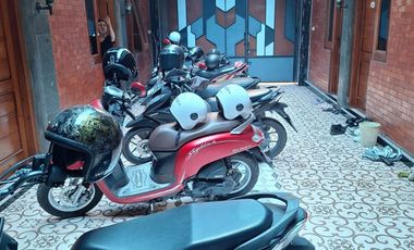 DIJUAL KOST UMS 2 LANTAI FULL FURNISH