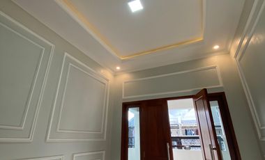 JUAL RUMAH SIAP PAKAI AREA PURBAYAN GENTAN , DEKAT LAWEYAN, PURWOSARI