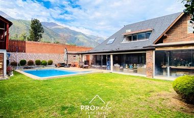 Casa en Venta en Av. Quilín Norte 10000