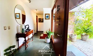 Casa en Venta en Av. Quilín Norte 10000