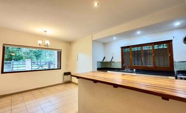 Casa en venta City Bell 4 dormitorios Pileta