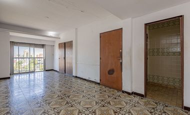 DEPARTAMENTO  4 AMB   MORON CENTRO APTO CREDITO