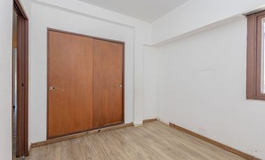 DEPARTAMENTO  4 AMB   MORON CENTRO APTO CREDITO