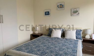 Metrópolis Etapa Dos: casas listas para habitar en Manta