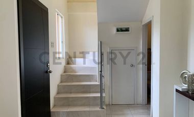 Metrópolis Etapa Dos: casas listas para habitar en Manta