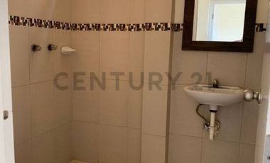 Metrópolis Etapa Dos: casas listas para habitar en Manta