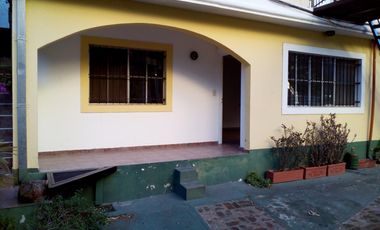 DEPARTAMENTO 3 AMB PLANTA BAJA CON PATIO , COCHERA. EXPENSAS Y ABLINCLUIDAS TIGRE MAIPU 313 COMPLEJO CON PISCINA