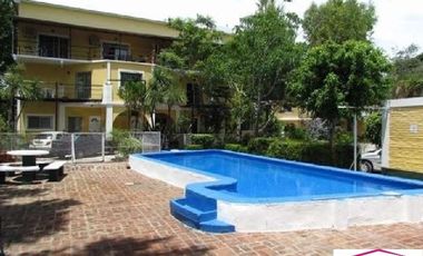 DEPARTAMENTO 3 AMB PLANTA BAJA CON PATIO , COCHERA. EXPENSAS Y ABLINCLUIDAS TIGRE MAIPU 313 COMPLEJO CON PISCINA