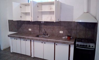 DEPARTAMENTO 3 AMB PLANTA BAJA CON PATIO , COCHERA. EXPENSAS Y ABLINCLUIDAS TIGRE MAIPU 313 COMPLEJO CON PISCINA