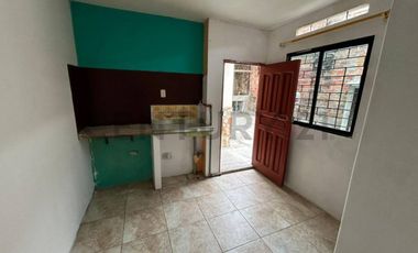 EN VENTA CASA RENTERA AL NORTE DE MANTA