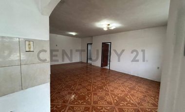 EN VENTA CASA RENTERA AL NORTE DE MANTA