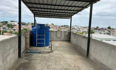 EN VENTA CASA RENTERA AL NORTE DE MANTA