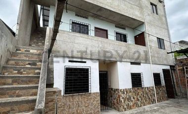 EN VENTA CASA RENTERA AL NORTE DE MANTA